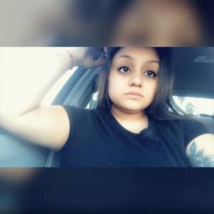 Meet your Posher, Juanita